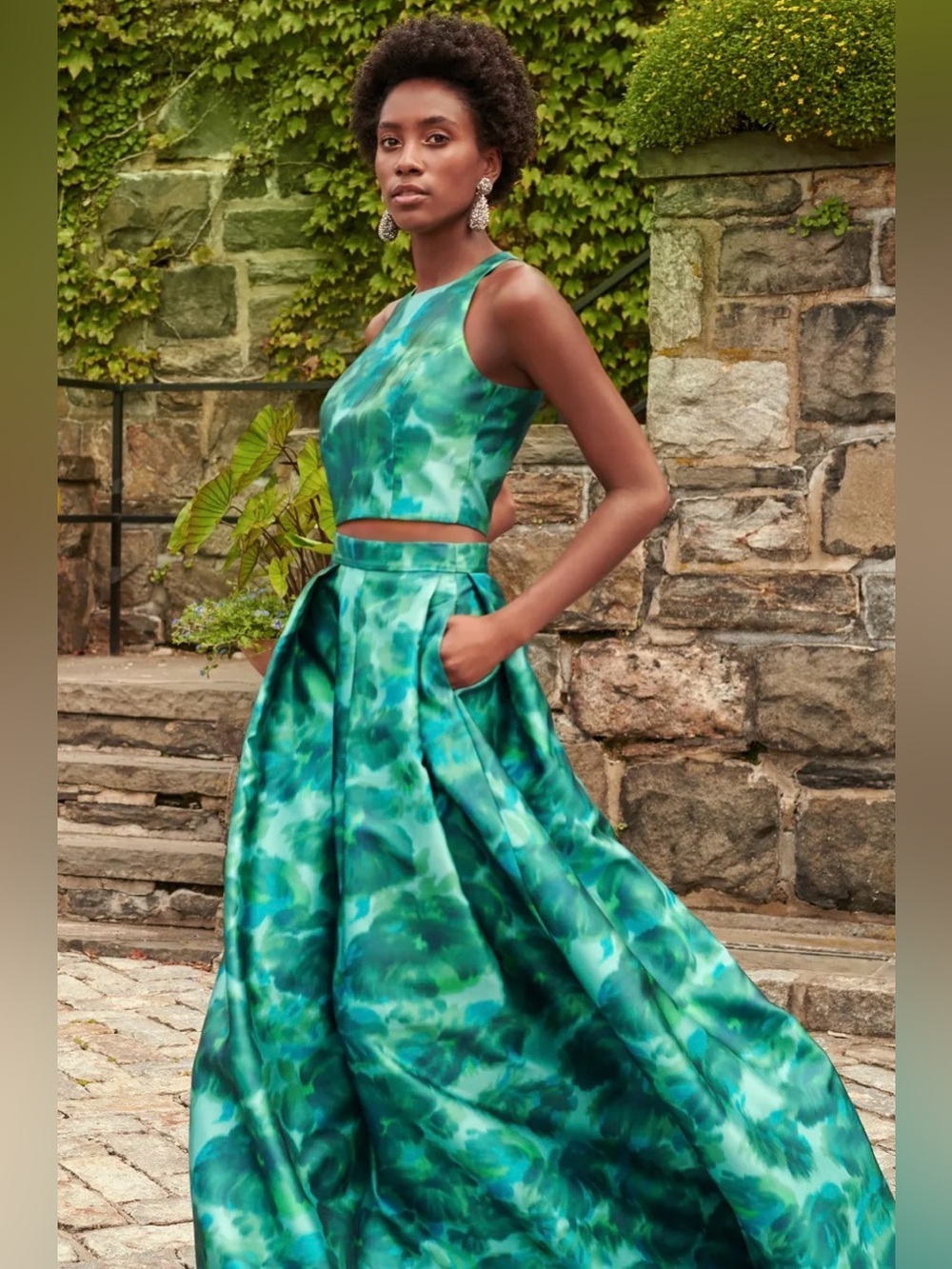 Sachin & Babi Lexie Top Emerald Watercolor Floral Crop Mikado Size 4